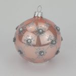 Christbaumkugel rosa lack, Dekor silber