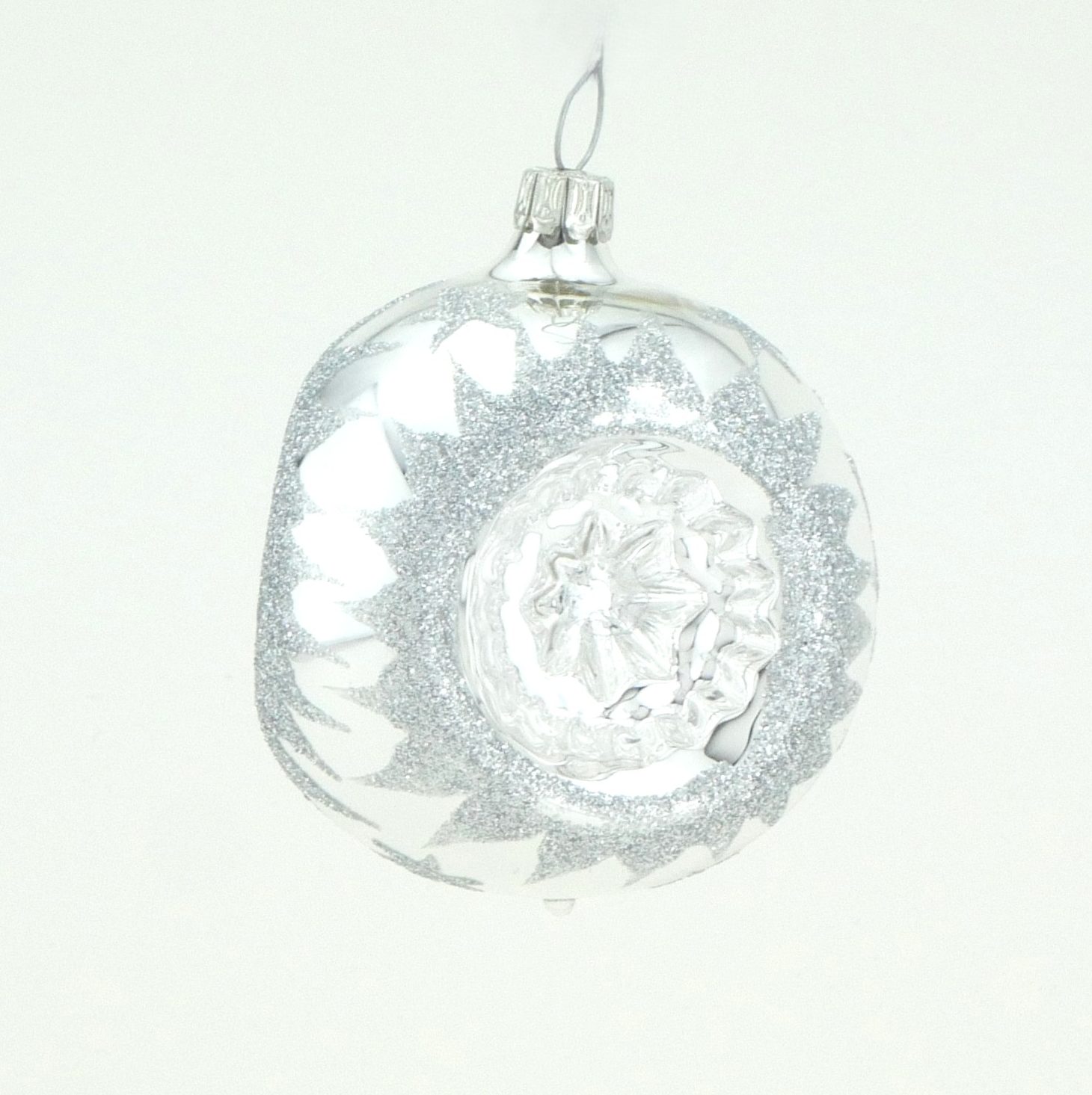 Christbaumkugel mundgeblasen silber Reflex (Ø 6 cm)